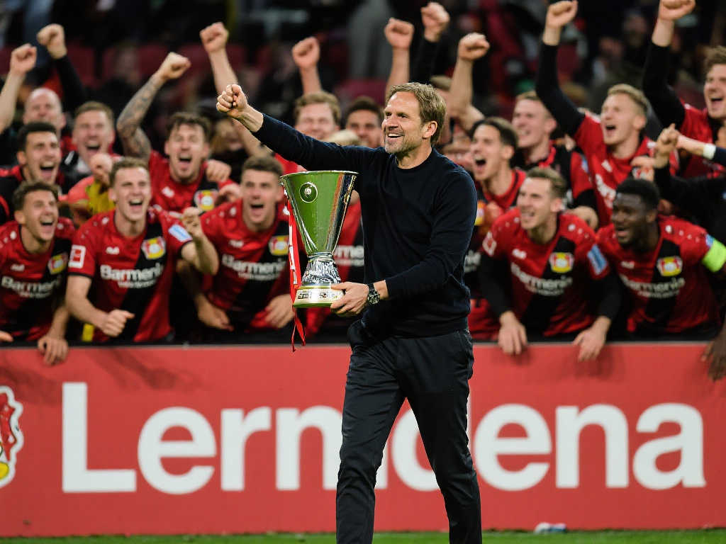 場中的操盤 場中的操盤